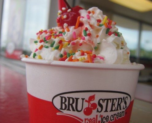 Virginia Beach Restaurants - Brusters Real Ice Cream
