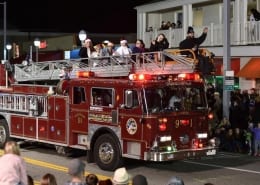 Oceanfront hotel in Virginia Beach | Holiday Parade at Virginia Beach