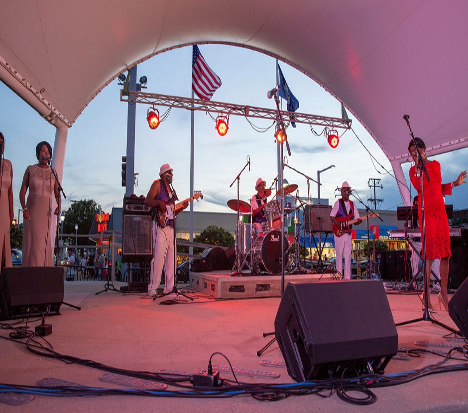 Labor Day Weekend Oceanfront Concert Series Virginia Beach Hotels